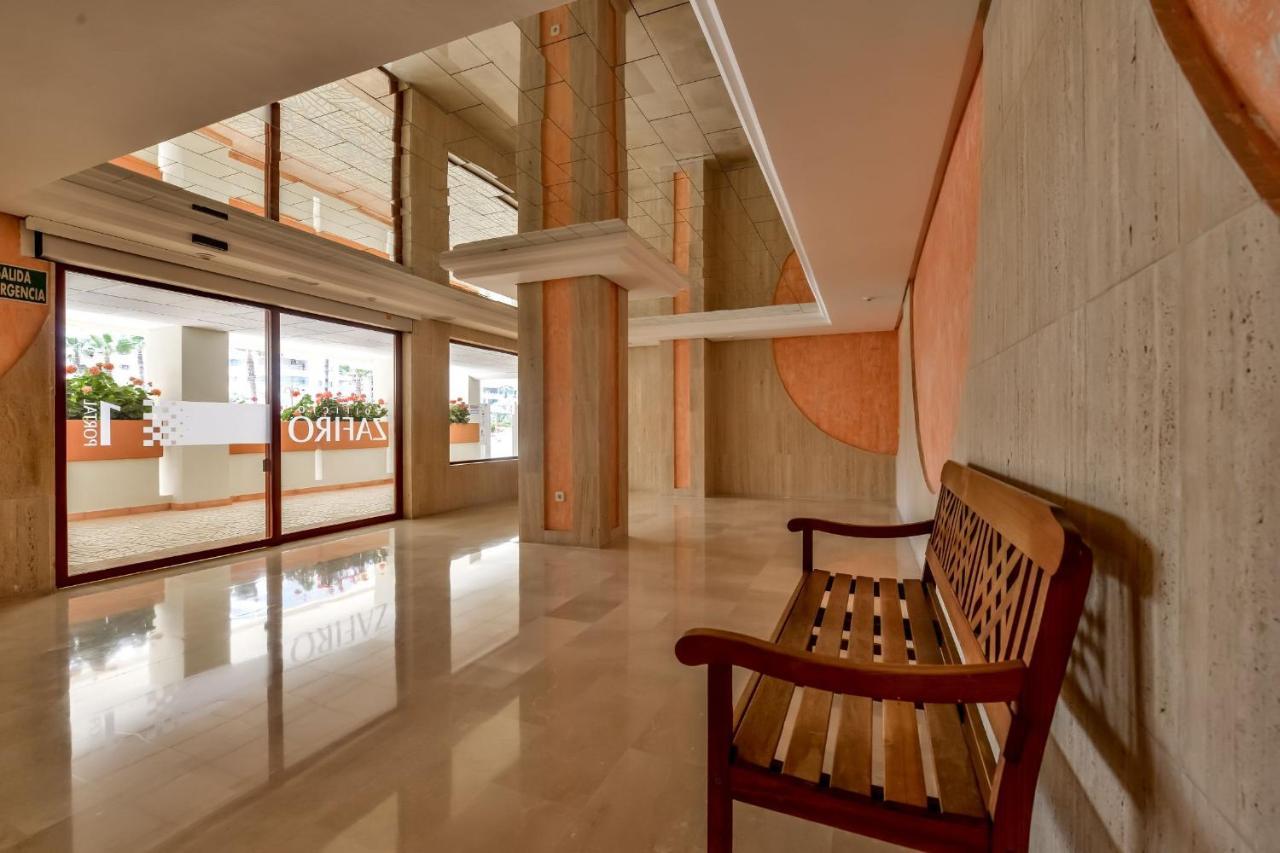 Apartamentos Zafiro Calpe Exteriör bild